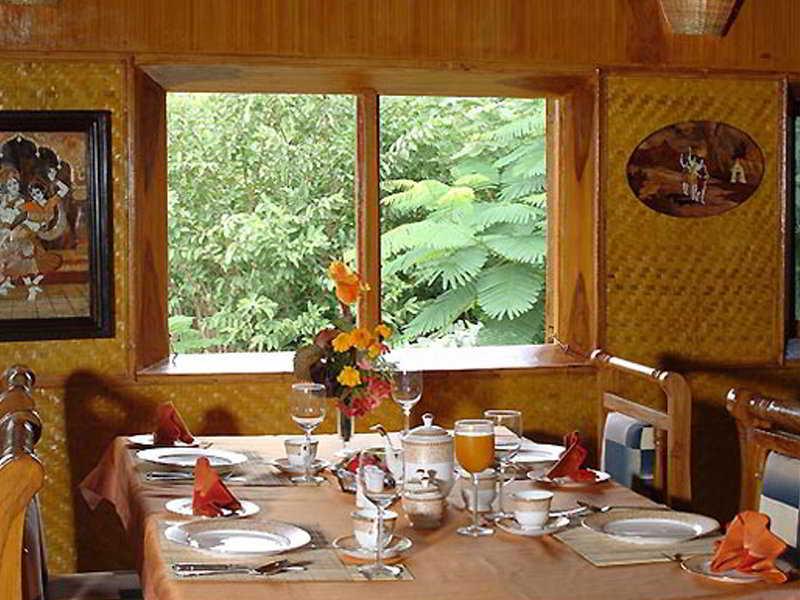 Tiger'S Den Resort Bandhavgarh National Park المظهر الخارجي الصورة