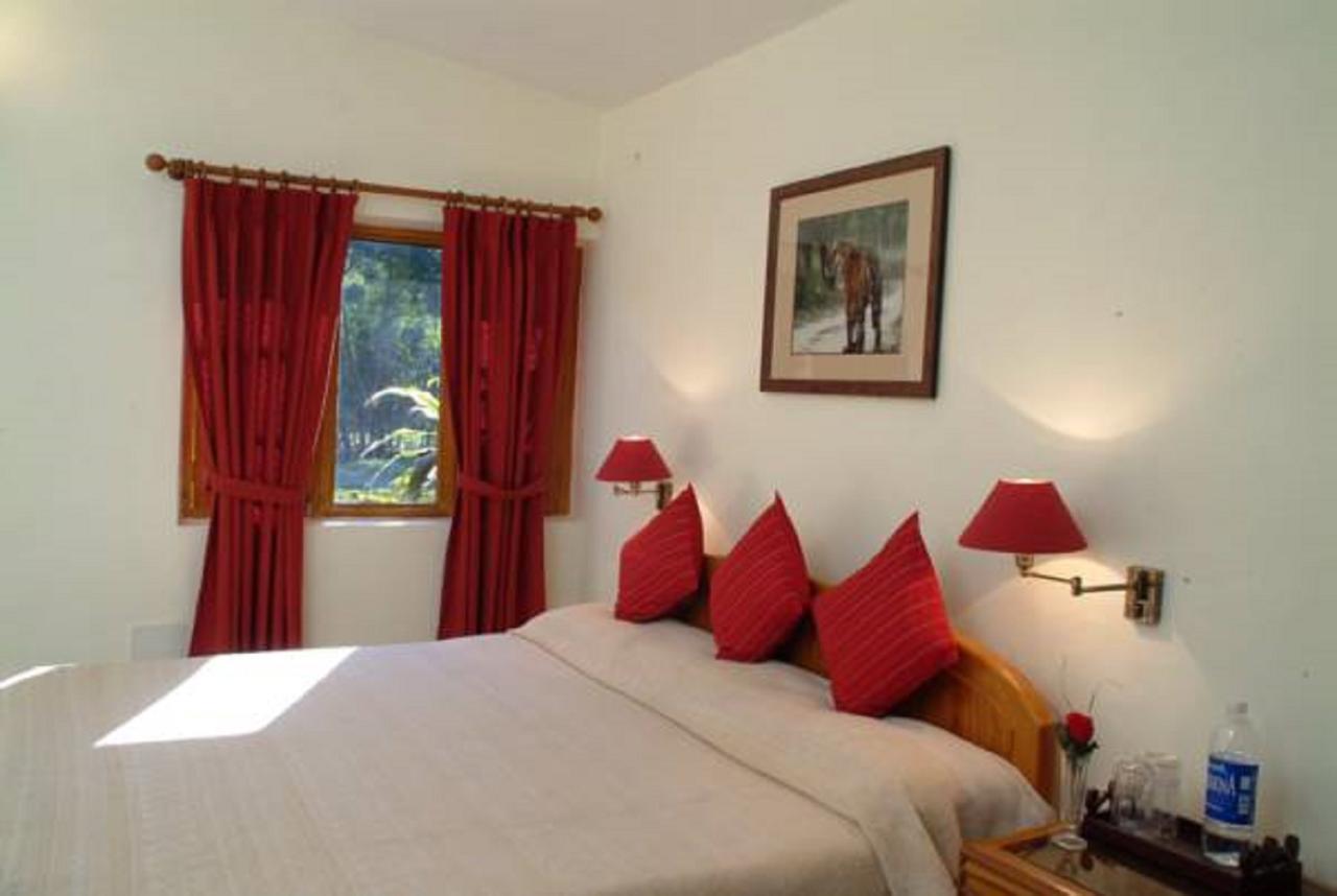 Tiger'S Den Resort Bandhavgarh National Park المظهر الخارجي الصورة