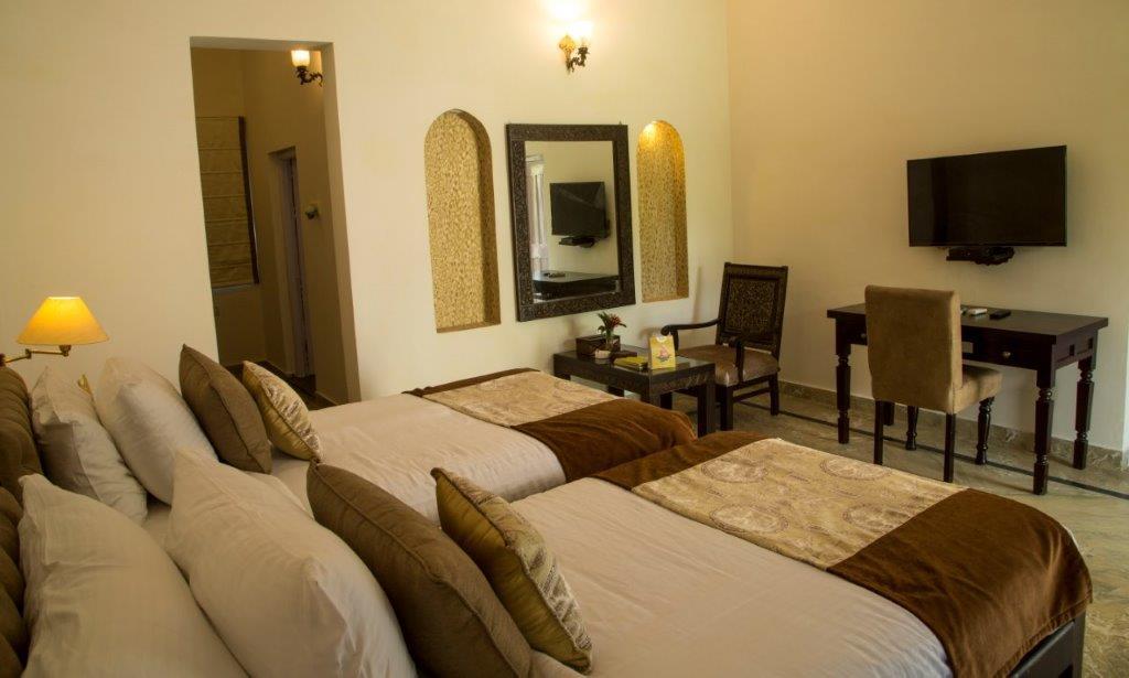 Tiger'S Den Resort Bandhavgarh National Park المظهر الخارجي الصورة